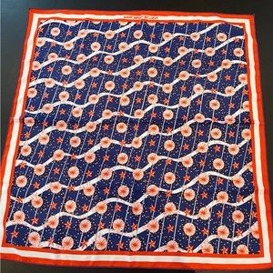 Knot-wrap by Lush stars scarf